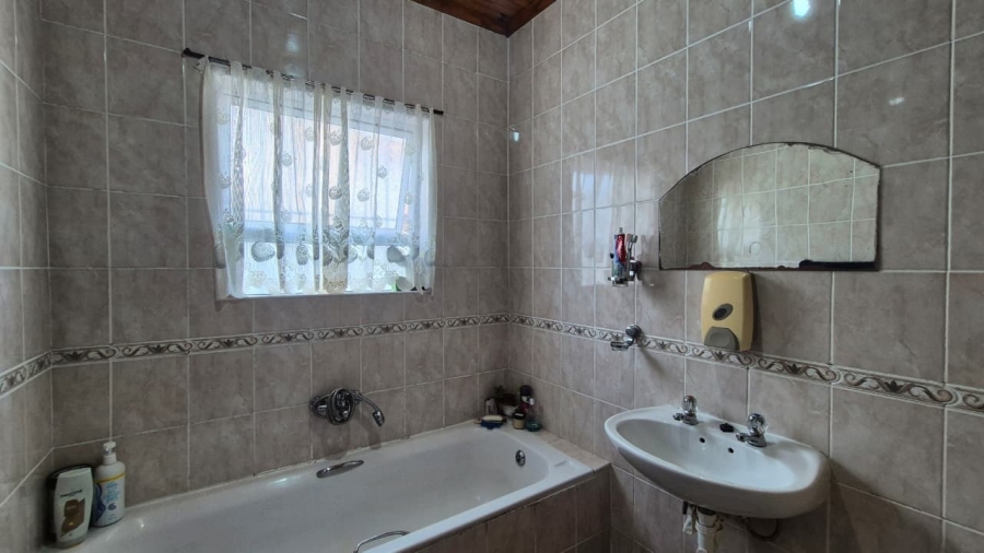 3 Bedroom Property for Sale in Langebaan North Western Cape